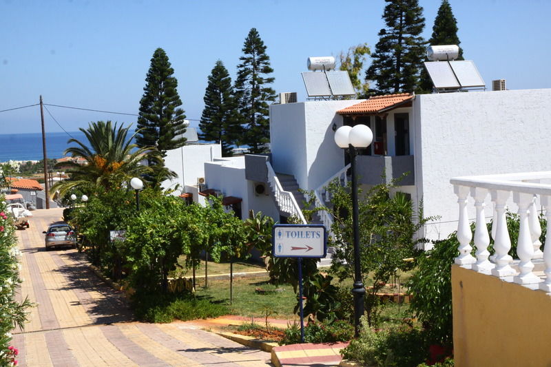 Villa Marina Hersonissos  Exteriör bild